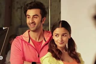 Alia Bhatt Ranbir Kapoor wedding  Ranbir Alia marriage  Alia Bhatt married Ranbir Kapoor  Alia Bhatt married Ranbir Kapoor  ਰਣਬੀਰ ਆਲੀਆ ਦਾ ਵਿਆਹ  ਆਲੀਆ ਭੱਟ ਰਣਬੀਰ ਕਪੂਰ ਦਾ ਵਿਆਹ  ਆਲੀਆ ਭੱਟ ਰਣਬੀਰ ਕਪੂਰ ਦੇ ਵਿਆਹ ਦੀ ਤਰੀਕ  ਰਣਬੀਰ ਕਪੂਰ ਦੀ ਬਰਾਤ  ਕਪੂਰ ਪਰਿਵਾਰ ਦੀਆਂ ਸਾਰੀਆਂ ਔਰਤਾਂ  ਰਣਬੀਰ ਕਪੂਰ ਆਲੀਆ ਭੱਟ  ਆਲੀਆ ਭੱਟ ਦੇ ਕਹਿਣ 'ਤੇ ਰਣਬੀਰ ਕਪੂਰ  ਰਣਬੀਰ ਕਪੂਰ ਨੂੰ ਕਰਨਾ ਪਵੇਗਾ ਇਹ ਕੰਮ  RANBIR KAPOOR WILL MAKE DEBUT ON SOCIAL MEDIA  ALIA BHATT  RANBIR KAPOOR