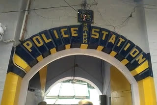 police arrested accused in theft case in hamirpur