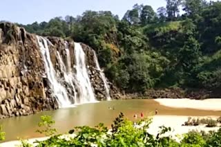 koriya waterfall