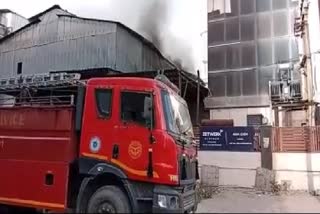 Massive fire broke out in Noida electrical panel factory dozen fire tenders on spot