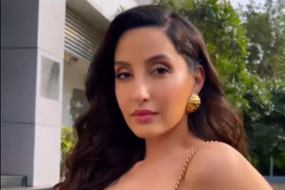 nora fatehi in blue gown  nora fatehi pictures  nora fatehi latest pictures  nora fatehi in Rebecca Vallance gown  nora fatehi latest pics  nora fatehi Dance Deewane junior looks  നോറ ഫത്തേഹി  ബോള്‍ഡ് ലുക്കില്‍ നടി  നീല ഗൗണില്‍ മിന്നിത്തിളങ്ങി നോറ ഫത്തേഹി