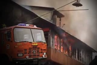 in-3-months-kashmir-lost-35-crore-rupees-property-in-525-fire-incidents
