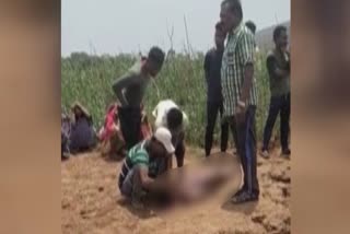 minor murder in koraput  freee fire game murder in koraput  12 year old boy killed by minor friends in Mastiput odisha  കോരാപുട്ട് ഫ്രീ ഫയർ ഗെയിം കളിക്കുന്നതിനെച്ചൊല്ലി തർക്കം  മസ്‌തിപുട്ട് 12 വയസുകാരനെ സുഹൃത്തുക്കൾ കല്ലെറിഞ്ഞ് കൊലപ്പെടുത്തി  ഒഡീഷ ഫ്രീ ഫയർ ഗെയിം കൊലപാതകം  ലുലു ഭോയ് കോരാപുട്ട് മരണം