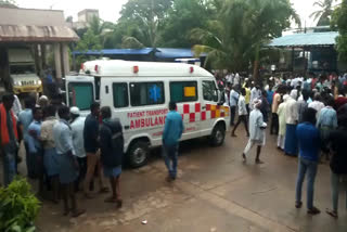 Haveri: One killed and two injured in Thunderbolt returning home from work