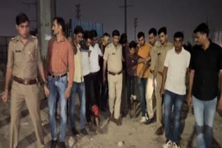 Criminals robbed EIGHT lakhs from Collection agent arrested in police encounter cash and weapons recovered