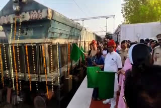 Water train flagged off from jodhpur to Pali