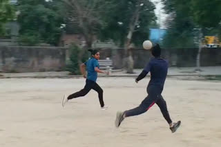 Haryana: Poverty failed to suppress two girls' passion for handball