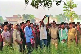 Youth Dead Body Found Hanging From Tree In Gopalganj
