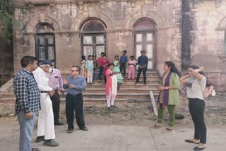 Heritage walk in Bhuj : આપણું ભવિષ્ય ઘડવા માટે ભૂતકાળને જોવું જરૂરી છે, વર્લ્ડ હેરિટેજ ડે નિમિતે ભુજમાં હેરિટેજ વોક યોજાઈ