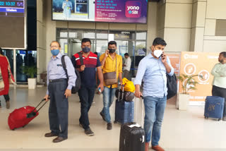 Passengers Corona Test at Patna Airport