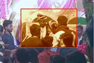 Bride slaps groom during wedding
