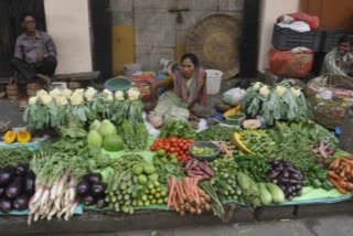 Annual Wholesale Inflation at a 30-year high in FY 2021-22