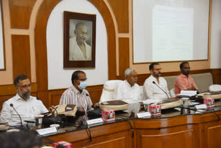 बैठक में सीएम नीतीश कुमार