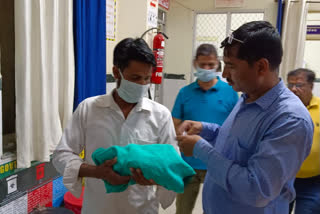 new born died in Government Hospital