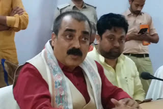 Labor Resources Minister Jivesh Mishra