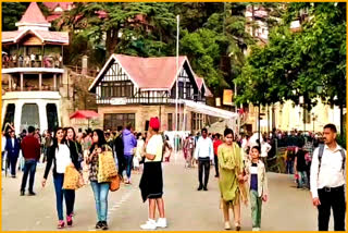 tourists in himachal pradesh