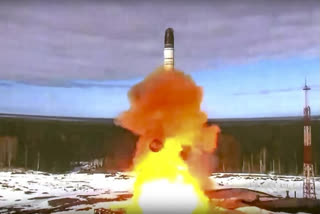 Russia tests intercontinental ballistic missile