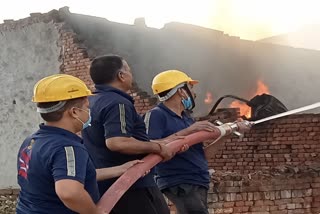 fierce-fire-broke-out-in-a-company-making-plastic-granules-in-bhagwanpur