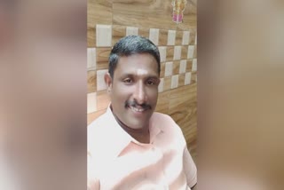 Palakkad Srinivasan murder four arrested  four accused arrested in Palakkad Srinivasan murder  Palakkad RSS activist Srinivasan murder  പാലക്കാട് ശ്രീനിവാസൻ വധം  ആര്‍എസ്എസ് പ്രവര്‍ത്തകന്‍ മേലാമുറിയിൽ ശ്രീനിവാസനെ കൊലപാതകം  പാലക്കാട് ശ്രീനിവാസൻ വധം നാല് എസ്‌ഡിപിഐ പ്രവര്‍ത്തകര്‍ പിടിയില്‍  പാലക്കാട്ടെ ഇരട്ട കൊലപാതകം നാല് എസ്‌ഡിപിഐ പ്രവര്‍ത്തകര്‍ അറസ്റ്റിൽ