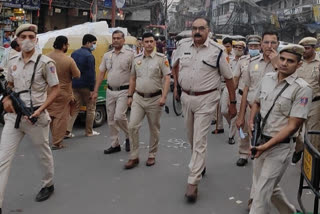 foot patrolling to maintain law and order in delhi