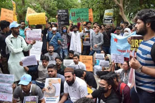 jamia student protest against demolition action in jahangirpuri where violence took place