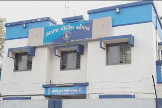 Paper theft from primary school: હવે ગુજરાતમાં પ્રાથમિક શાળાના પેપરની ચોરી, શિક્ષણ પ્રધાનના જિલ્લામાંથી પેપર ચોરી થયા!