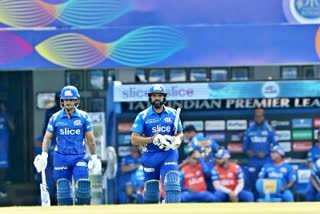 Rohit Sharma  Ishan Kishan  Mumbai Indians  रोहित शर्मा  ईशान किशन  मुंबई इंडियंस  IPL 2022  आईपीएल 2022  Sports News  खेल समाचार  ipl latest news  आईपीएल की खबरें