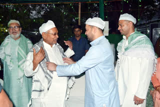 nitish kumar in rjd iftar