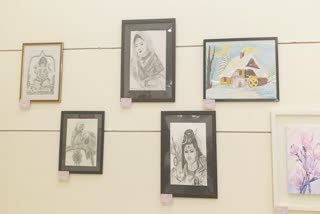 Painting Exhibition at Ahmedabad: સુરેન્દ્રનગરની વિદ્યાર્થિનીએ એવું તે શું કર્યું કે બની ગયો વર્લ્ડ રેકોર્ડ, જાણો