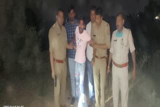 ghaziabad police arrested vicious lakhpati vehicle thief in encounter