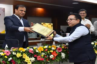 karmashree-awards-to-acs-officer-bitopan-neog-for-outstanding-public-services