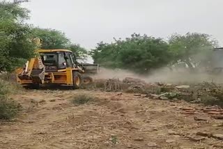 Goshala demolished by bulldozer in Alwar
