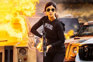 રોહિત શેટ્ટીની આવનારી ફિલ્મ ઈન્ડિન પોલીસ ફોર્સમાં શિલ્પા શેટ્ટીનો નવો અવતાર