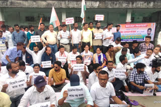Protest against Jignesh Mevani's arrest