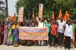 labour protest in cuttack