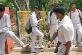 Fight in Koyla Nagar DAV School in dhanbad