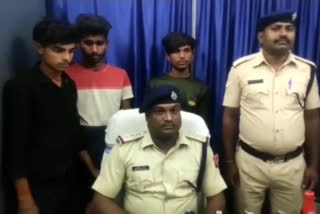 three liquor smugglers arrested in koderma