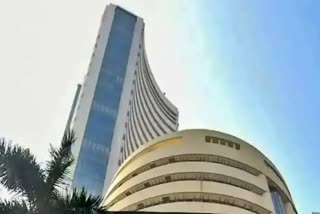 Share Market Updates sensex and nifty fall on first day of week