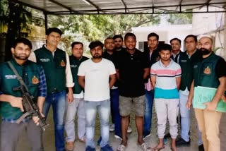 drugs-peddler-using-courier-arrested-by-delhi-special-cell