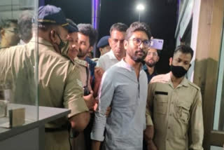 Jignesh Mevani granted bail but arrested again in a fresh case  jignesh mevani  jignesh mevani arrest  new case against jignesh mevani  ജിഗ്നേഷ് മേവാനി  ജിഗ്നേഷ് മേവാനി അറസ്റ്റ്