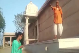 dalit-couple-not-given-entry-in-the-temple-in-jalore-video-viral