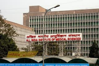 Delhi AIIMS nurses union on indefinite strike from today  Delhi AIIMS nurses union to go on indefinite strike from today  എയിംസ് നഴ്‌സസ് യൂണിയൻ പ്രസിഡന്‍റിനെതിരായ സസ്‌പെൻഷൻ  എയിംസ് നഴ്‌സുമാരുടെ അനിശ്ചിതകാല സമരം ഇന്നുമുതൽ  എയിംസ് ഹരീഷ് കജ്‌ലയ്‌ക്കെതിരായ സസ്‌പെൻഷൻ  ഹരീഷ് കജ്‌ല സസ്‌പെൻഷൻ പിൻവലിക്കണമെന്ന് നഴ്‌സസ് യൂണിയൻ  All India Institute of Medical Sciences  ഓൾ ഇന്ത്യ ഇൻസ്റ്റിറ്റ്യൂട്ട് ഓഫ് മെഡിക്കൽ സയൻസസസ്  suspension of the President of AIIMS Nurses Union Harish Kajila  indefinite strike in response to the suspension of Harish Kajla