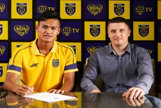 Jeakson Singh Thounaojam  Jeakson Singh Thounaojam signs contract extension with Kerala Blasters  ISL  Kerala Blasters  ജീക്‌സണ്‍ സിങ് തൗനോജവുമായുള്ള കരാര്‍ ദീര്‍ഘിപ്പിച്ചതായി കേരള ബ്ലാസ്‌റ്റേഴ്‌സ് എഫ്‌സി  ജീക്‌സണ്‍ സിങ് തൗനോജം  കേരള ബ്ലാസ്‌റ്റേഴ്‌സ്  ഐഎസ്‌എല്‍