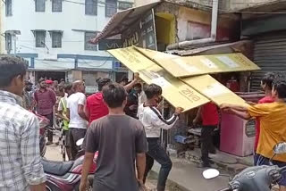 tezpur-municipal-eviction-drive-at-footpath