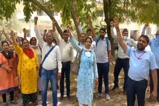 Nurses Union protest in Ballabhgarh