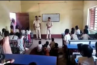 police informed students to avoid crime in dhanbad