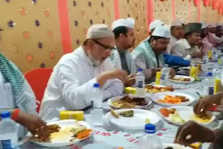 افطار پارٹی کا اہتمام