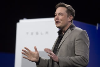 Musk sells $4B in Tesla shares, presumably for Twitter deal