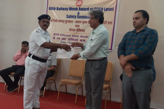 Railway personnel of jamshedpur honoured