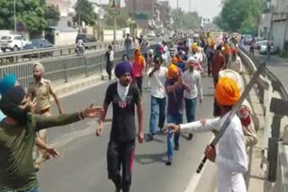 Violence in Patiala: ଦୁଇ ଗୋଷ୍ଠୀ ମଧ୍ୟରେ ସଂର୍ଘଷ, ଘଟଣାସ୍ଥଳରେ ପୋଲିସ ମୁତୟନ